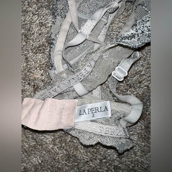 Vintage La Perla Lace Balconette Sheer Embroidered Detail Bra Size 2 - Picture 6 of 7
